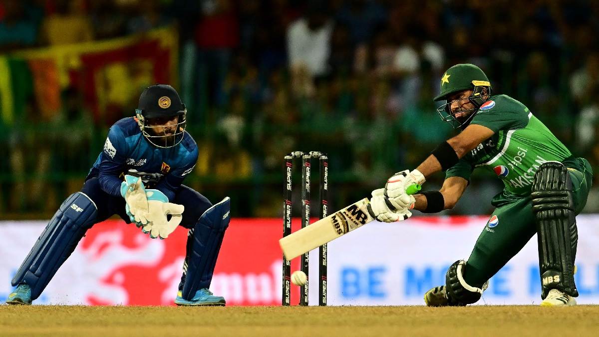 PAK vs SL: पथुम निसंका और कुसल मेंडिस की जोड़ी जमी, श्रीलंका के 50 रन पूरे